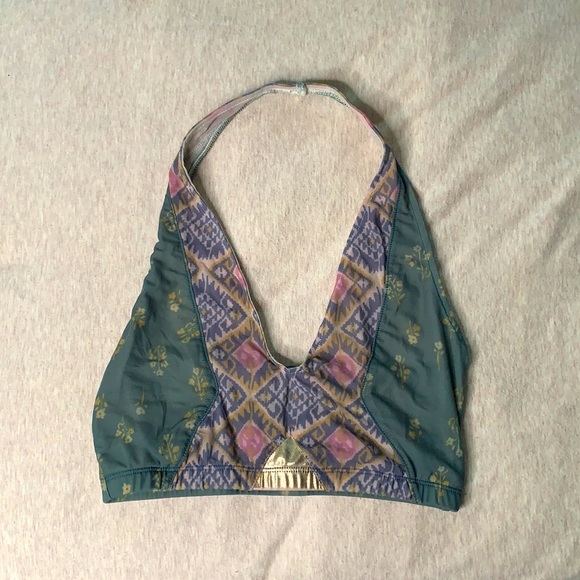 URBAN OUTFITTERS Halter Top Bralette Bra No Wires Like-New Condition - Picture 1 of 7